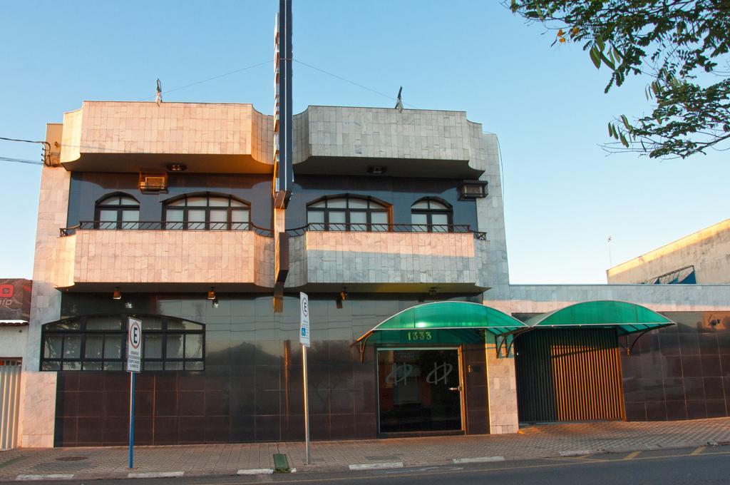 Hotel Carolina Plaza Uberaba Exteriér fotografie
